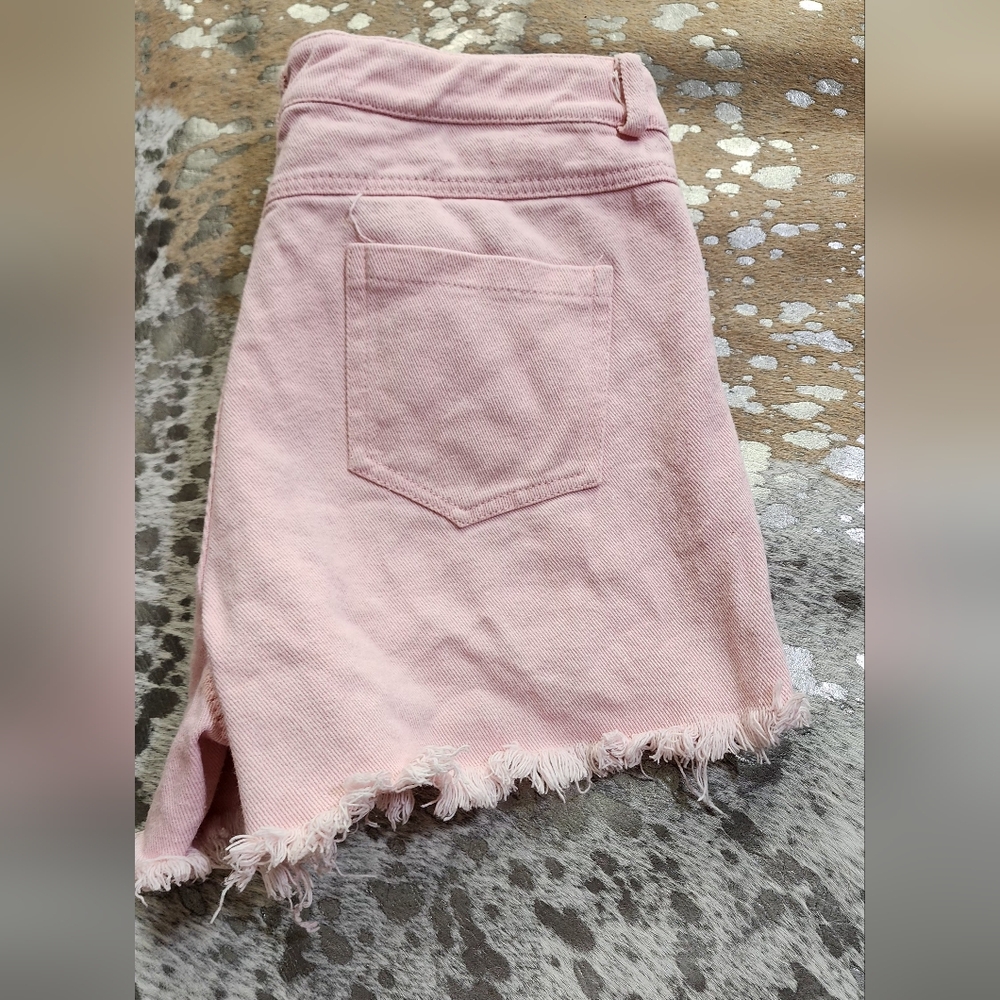 Pink Distressed Women Shorts with Gemstone Tassle Detail - Picture 3 of 7